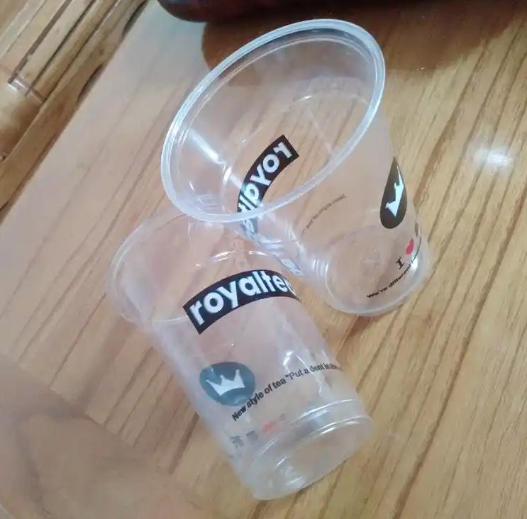 Fabricant professionnel de machines de thermoformage automatiques