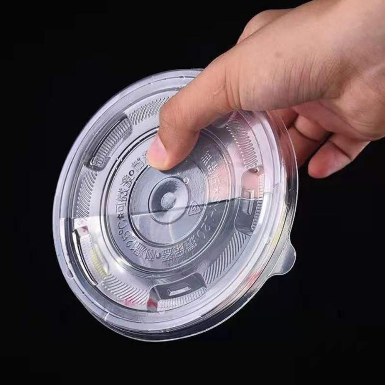 Comprendre les bases d'une machine de thermoformage