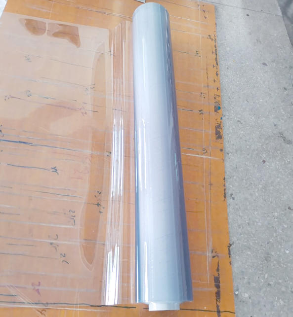 Plastique, le monde, créez sans limite ! Les équipements de thermoformage Ruisu sont largement utilisés.