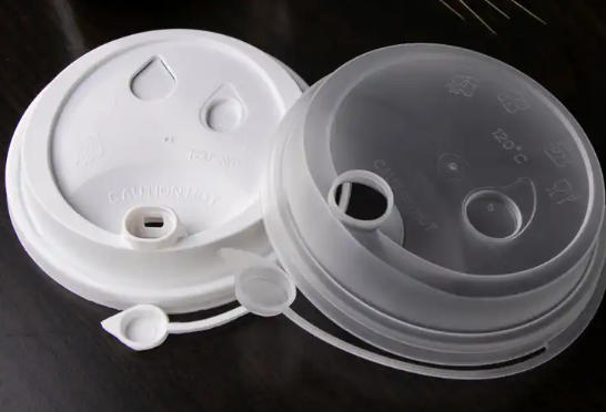 Les machines de moulage de plastique innovantes propulsent la fabrication du futur